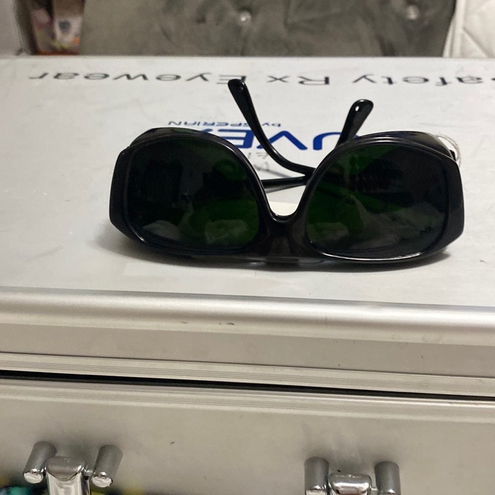 Glasses UVEX
